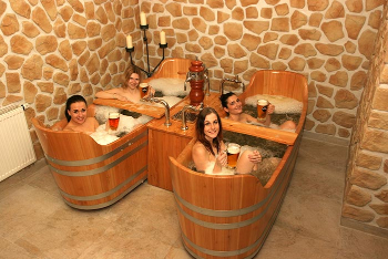 맥주로 뭐해?? +_+ 맥주로 스파를 한다?!