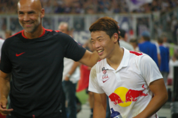 ‘황소’ 황희찬의 불 같은 경기를 보고싶다면? FC 레드불 잘츠부르크!